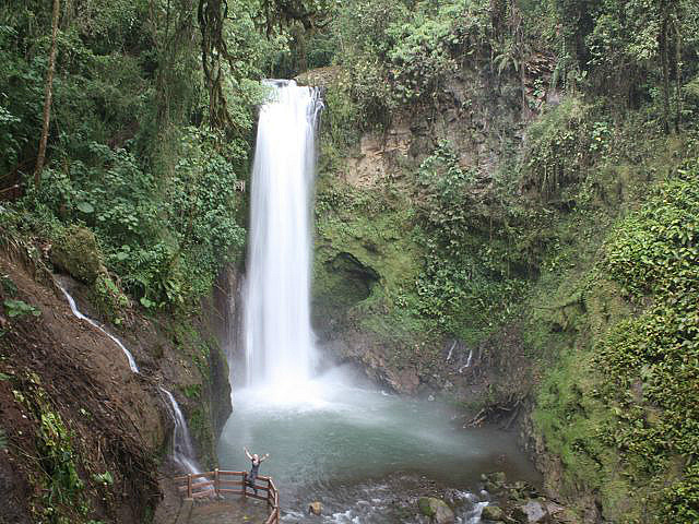 gigantische Wasserfälle, Waterfall-Gardens