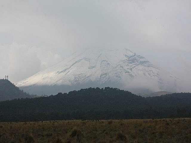 mehr bekomme ich nicht zu sehen: Popocatépetl