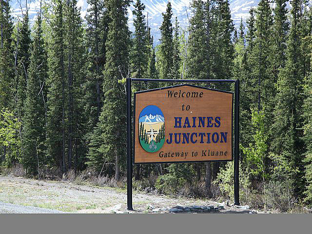 Ankunft in Haines Junction