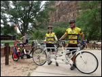 Bike-Family im Nationalpark unterwegs