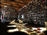 Bücherregale in Óbidos